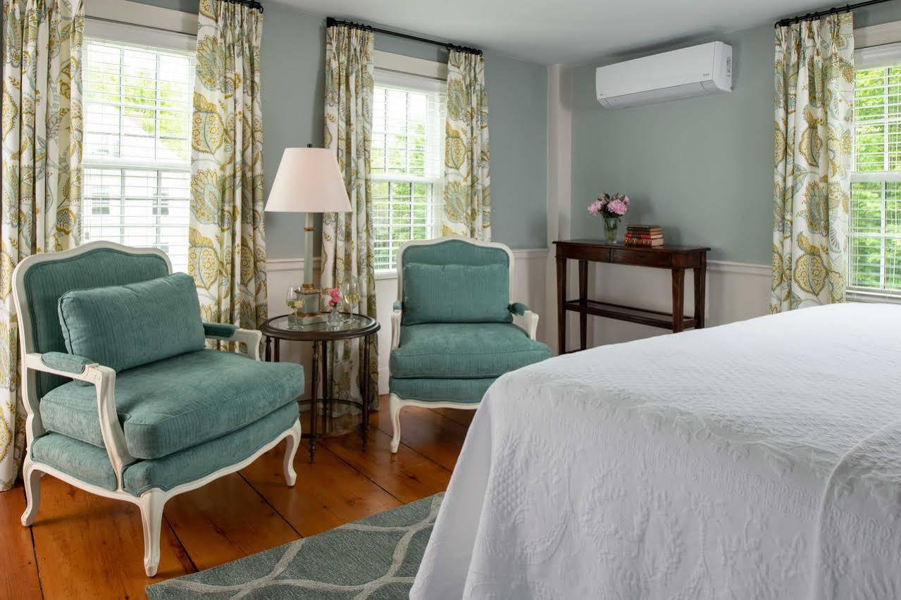The Inn At Yarmouth Port (Adults Only) ภายนอก รูปภาพ